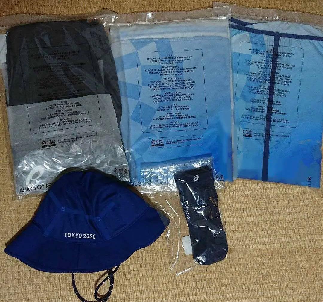 ASICSアシックス東京オリンピックボランティアユニフォーム他22点セット