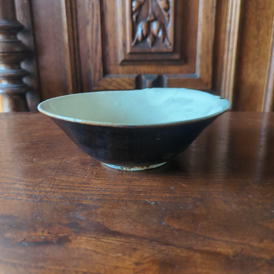 磁州窯茶碗 絵高麗形 天目釉、白釉 蛇の目釉剥ぎ 元〜明