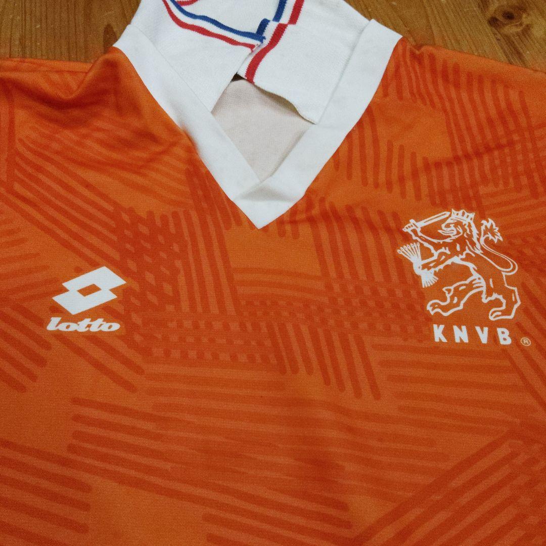 ク*ニ様 【即購入OK】オランダ代表ホーム　Lotto 長袖 サッカーウェア　イ