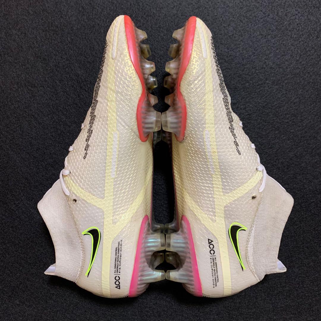 【極美品】NIKE ファントム GT2 エリート DF FG