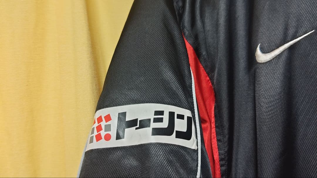 浦和レッズ　ベンチコート　2004年頃　NIKEナイキ Lサイズ