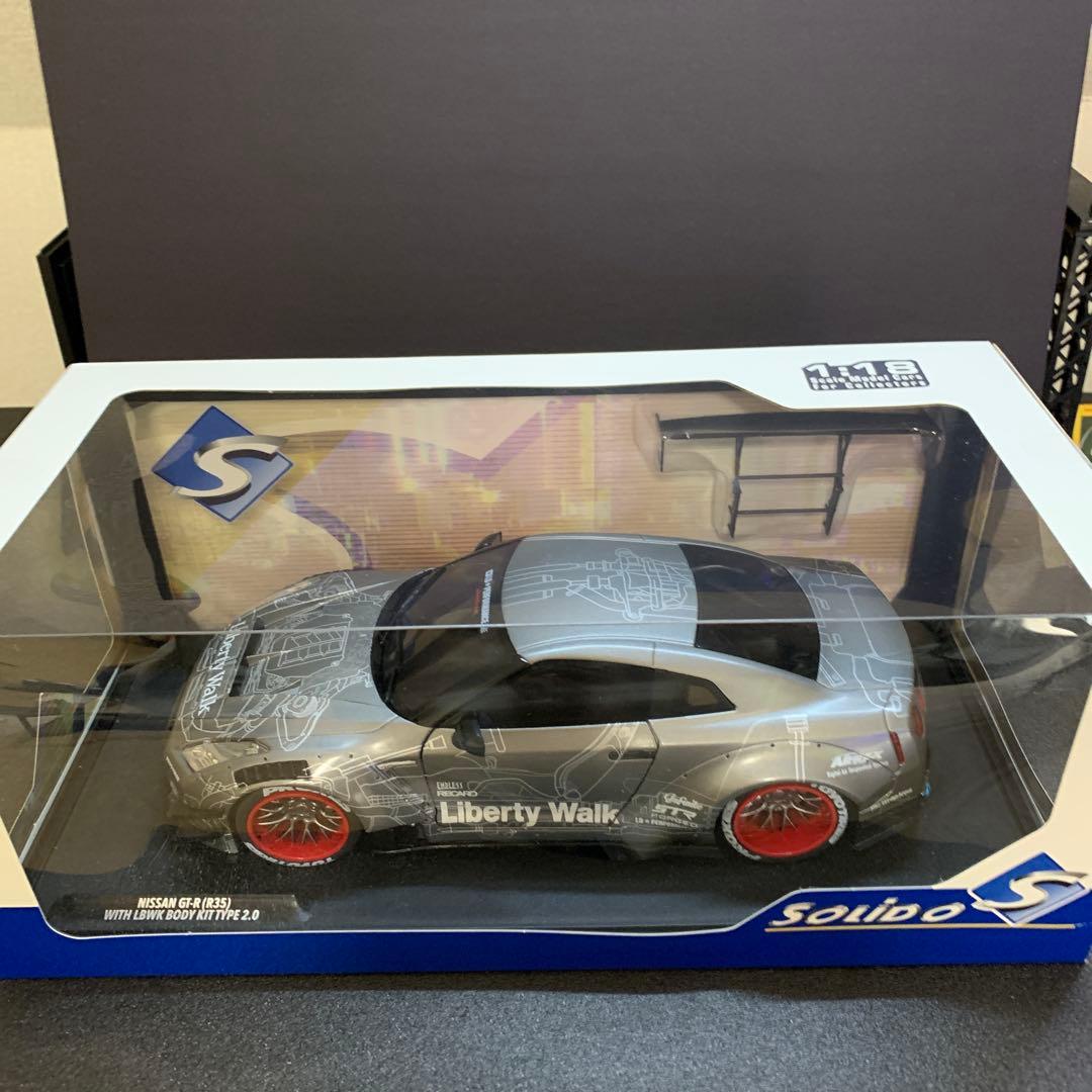 542 美品 GT-R R35 LBWKリバティウォーク 1/18ダイキャスト