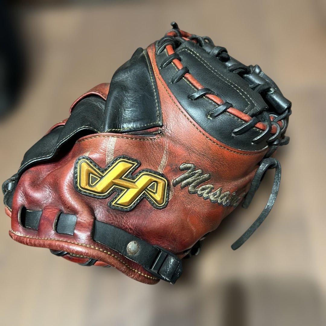 西武ライオンズ　岡田選手のキャッチャーミット