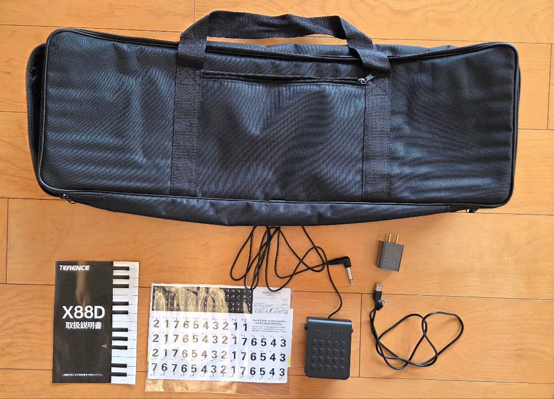 TERENCE 電子ピアノ X88D 折畳み 88鍵盤 10Wデュアルスピーカー