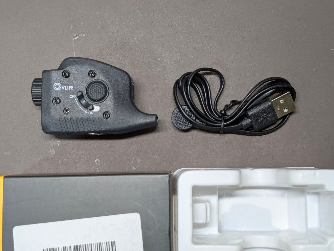 東京マルイ　グロック26 カスタム　ウェポンライト充電式