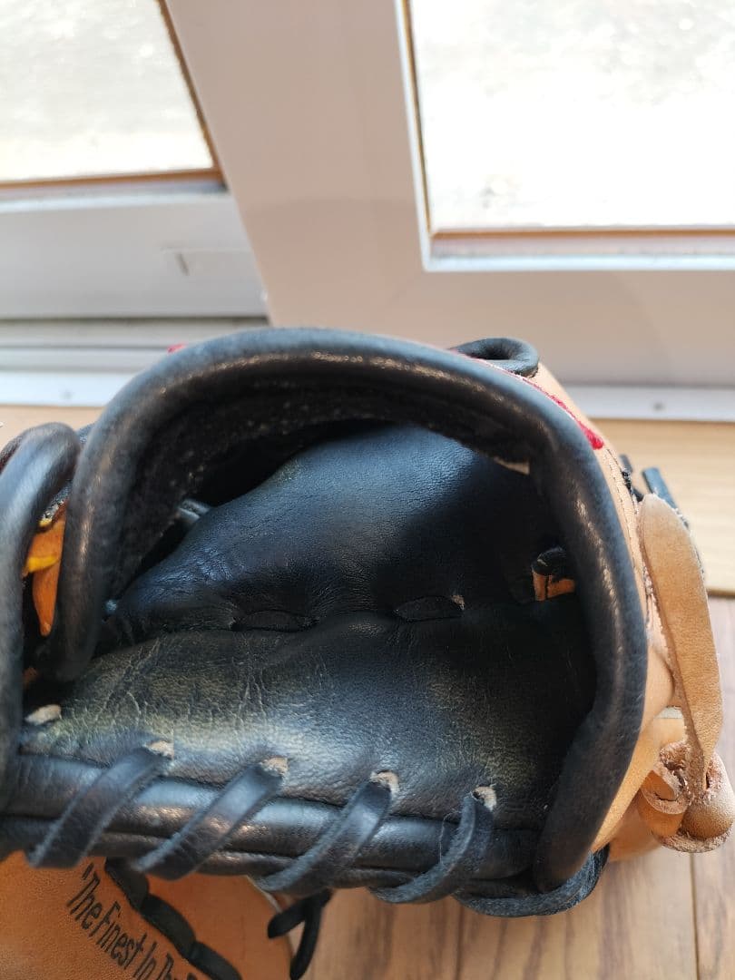 ローリングス　野球グローブ