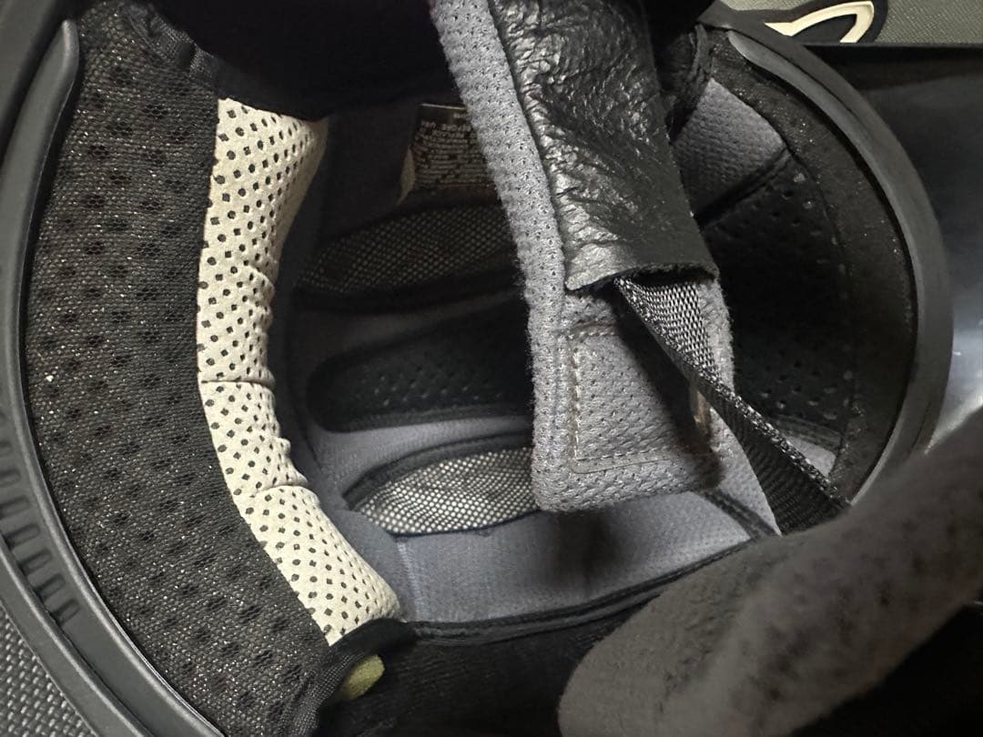 ヘルメット レアFox andヘルメット用バック ゴーグル グローブ