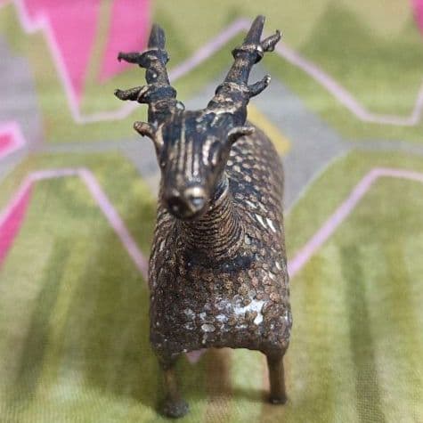 【アンティーク】インドの鋳造工芸品✨牡鹿のブロンズ像