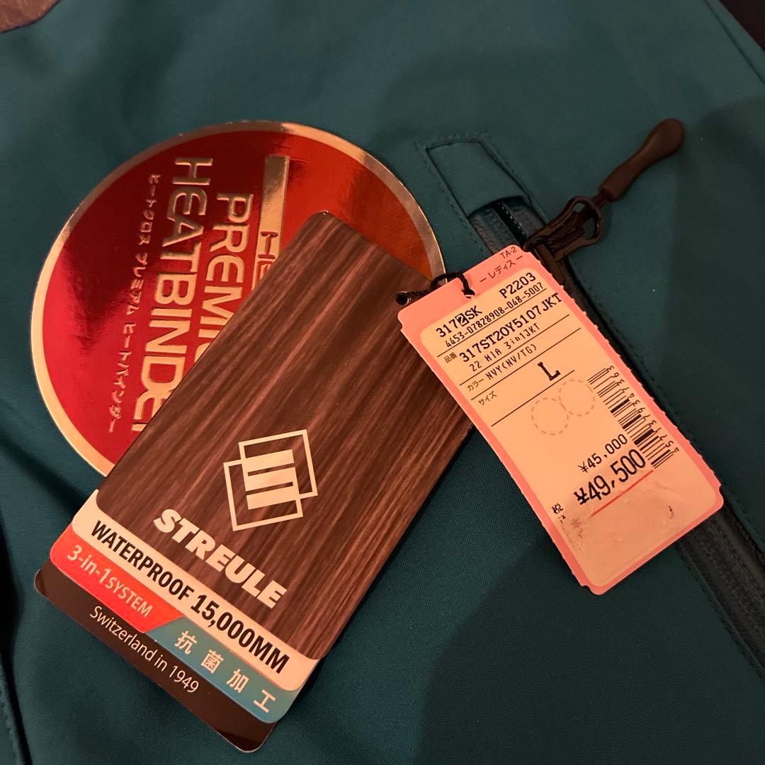 未使用 streule スキーウェア スノボードウェア 上下セット L