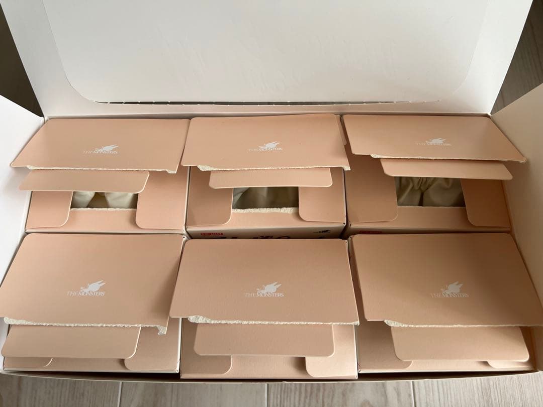 POP MARTラブブ ハブアシート have a seat アソート