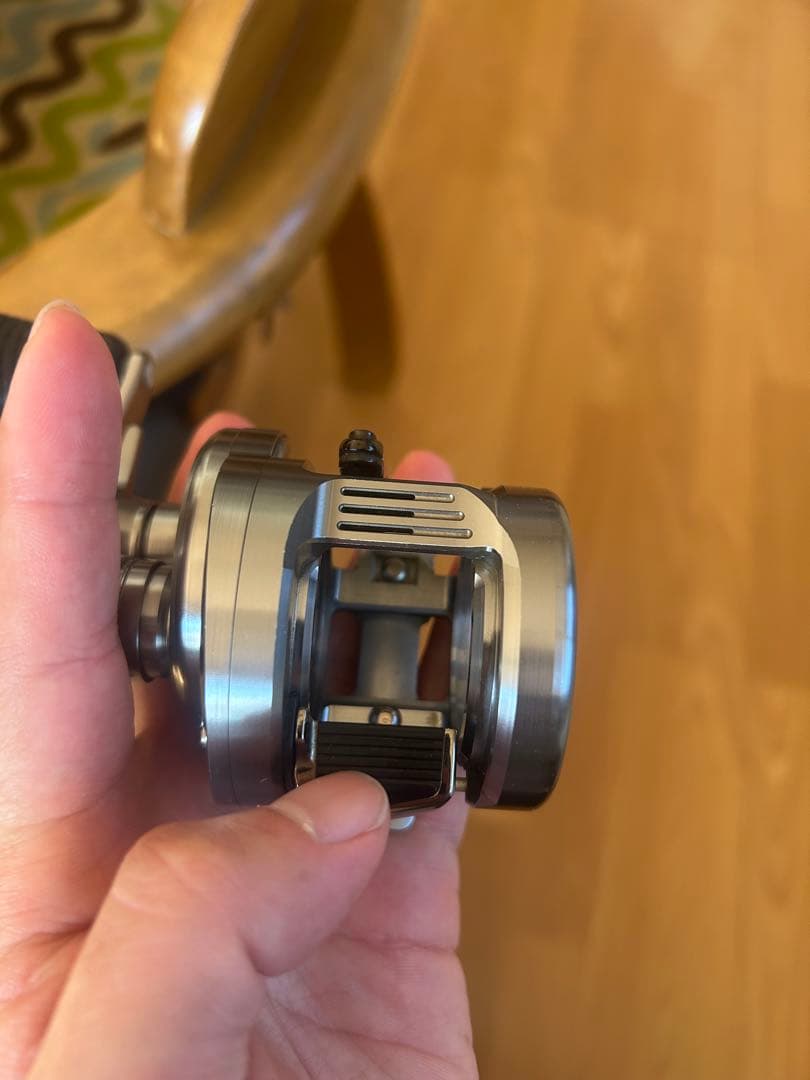 リール SHIMANO CALCUTTA CONQUEST DC 101