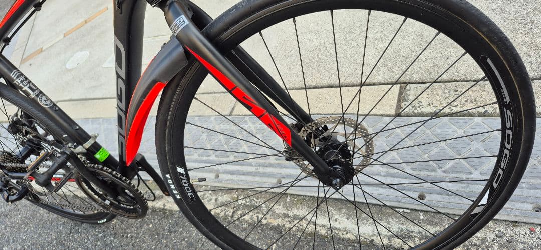 ①GT700S 21テクノロジー ロードバイク 14段ギア 手渡し限定　広島