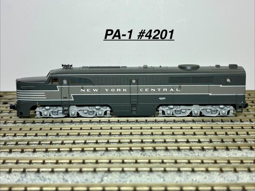 ALCO社 PA-1&PB-2 旅客用大型ディーゼル機関車 2両セット