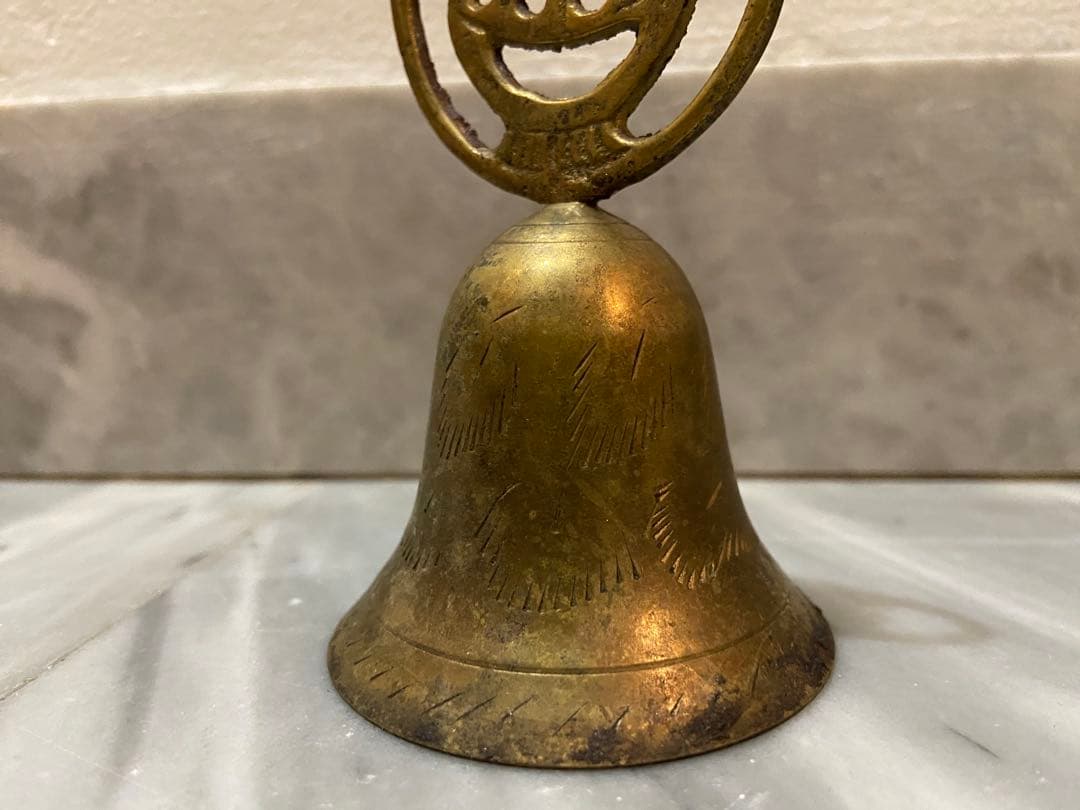 1900年代アンティーク 真鍮装飾修道院ベル ル・コルビュジエ ラ・トゥーレット
