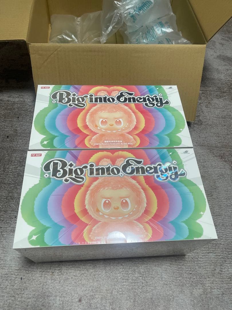 POP MART Big into Energy ぬいぐるみ 2個セット