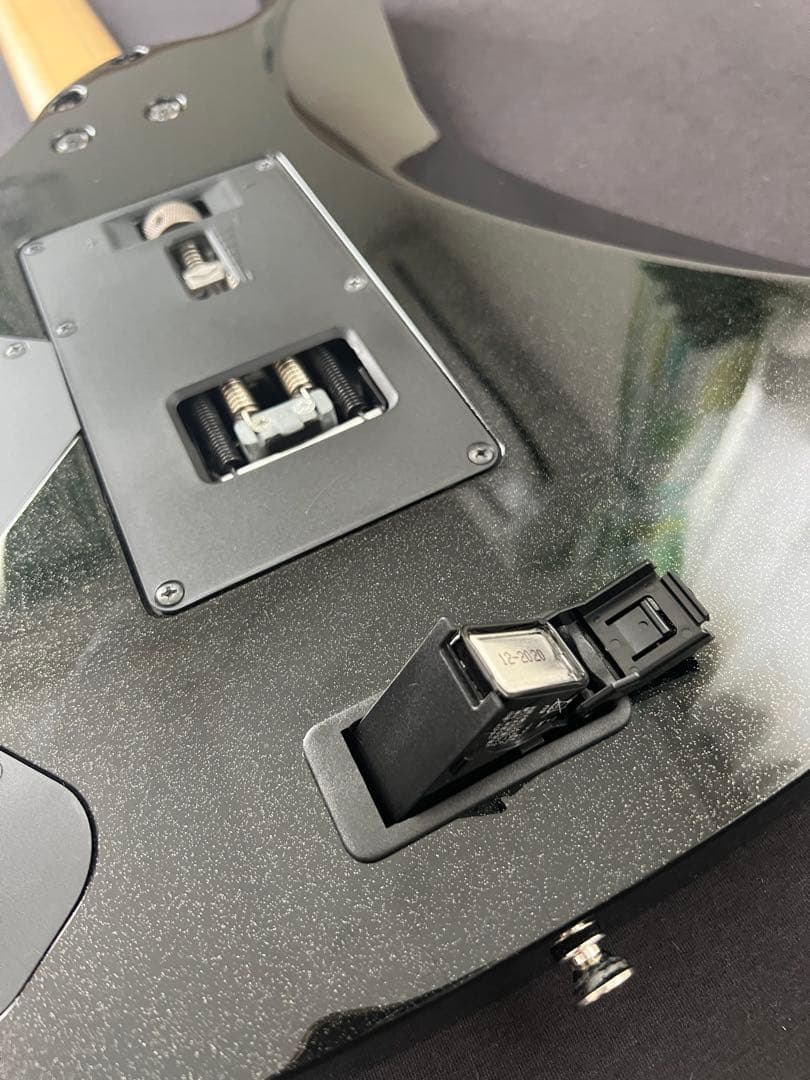 [キー]「極美品」Ibanez RG2520ZE Prestige ギター