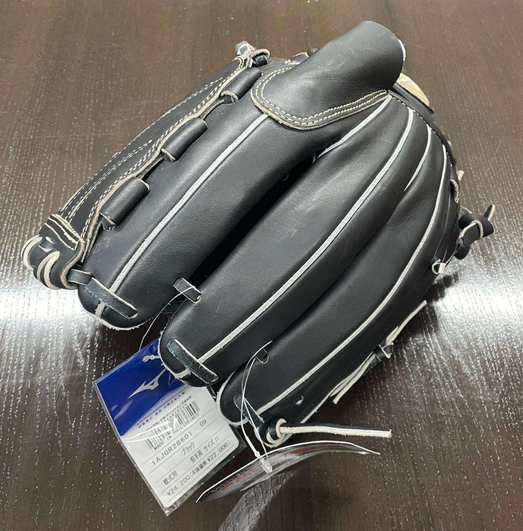 ゆ*ら様 ミズノ　グローバルエリート　軟式　ピッチャー　グローブ　グラブ　未使用