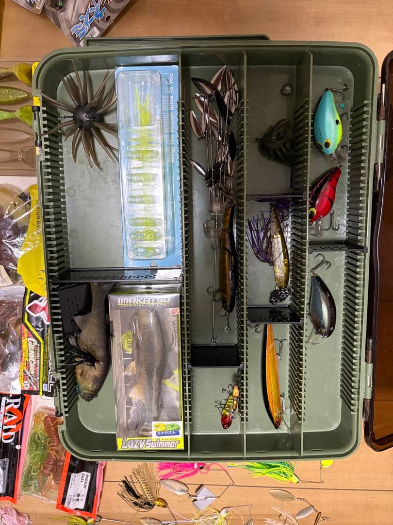 定価五万超えバス釣りセットと　収納ボックス