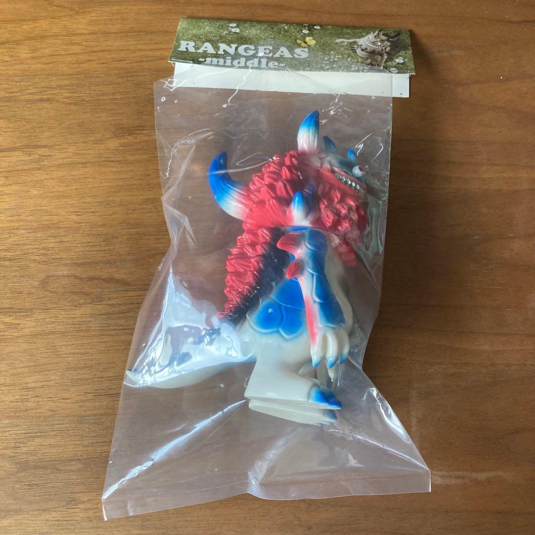 T9G RANGEAS ランジアス UNTOLD middle ソフビフィギュア