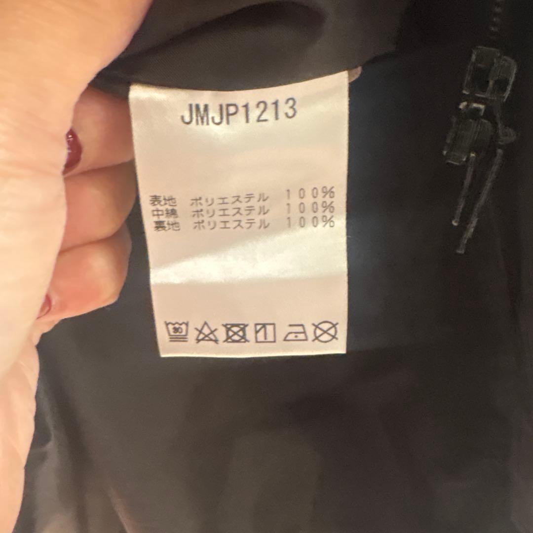 ニューバランス　ベンチコート