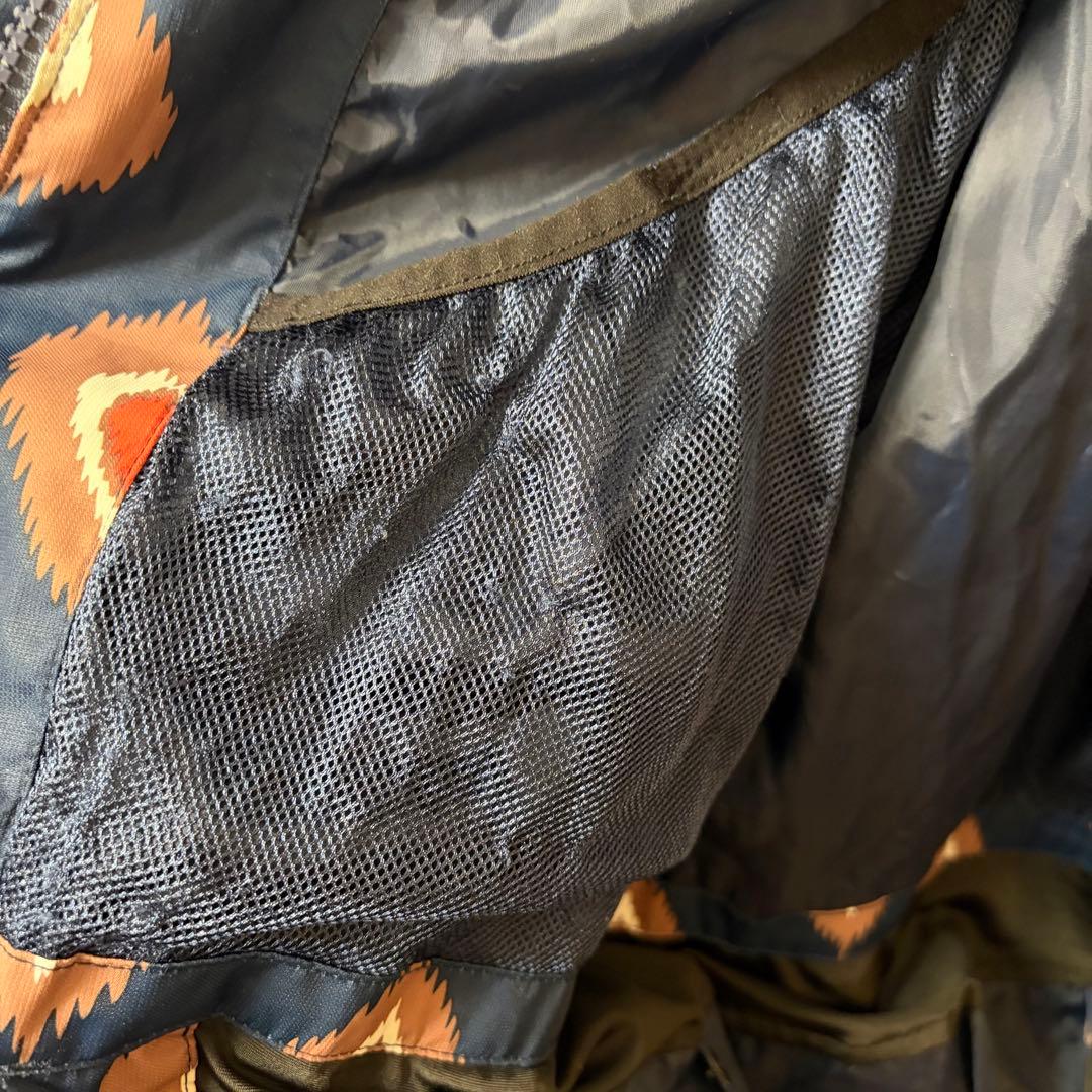 ロキシー　スキーウェア　スノボウェア　Mサイズ　上下セット