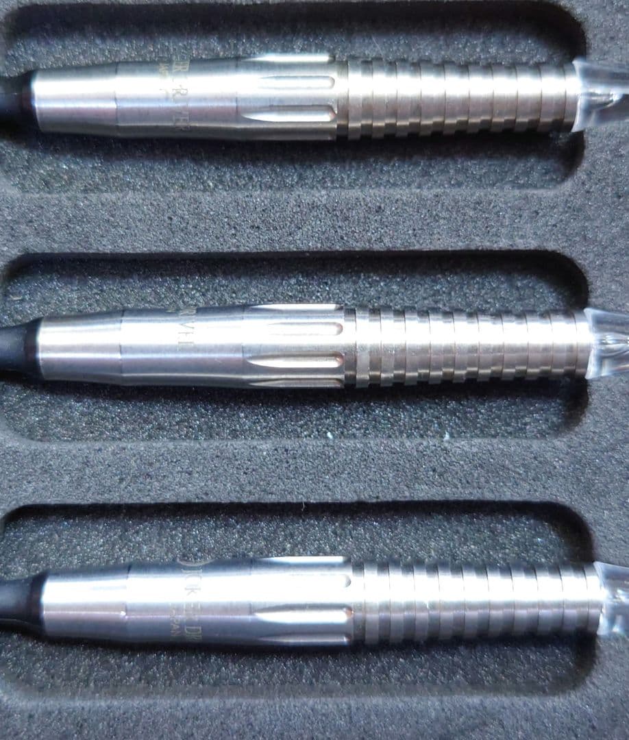 ダーツ JOKER D EXTREME SNIPE Center