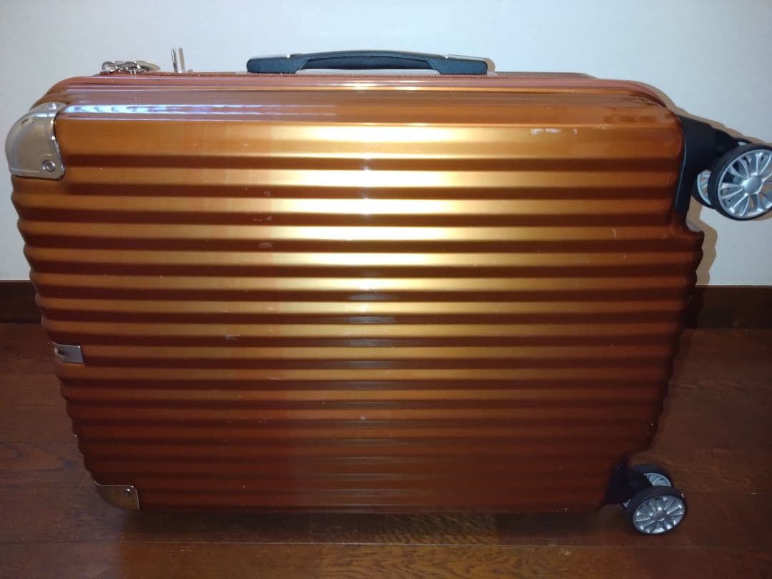 スーツケース60L 重量3.7kg