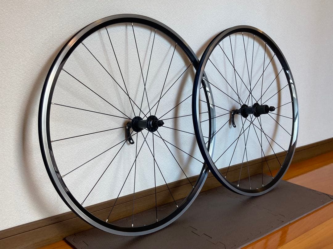 WH-RS010　クリンチャーホイール前後セット　中古品