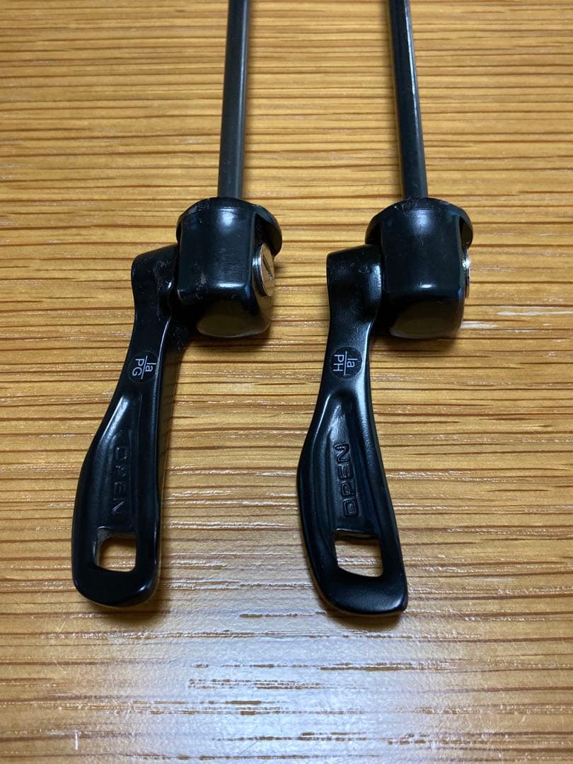 WH-RS010　クリンチャーホイール前後セット　中古品