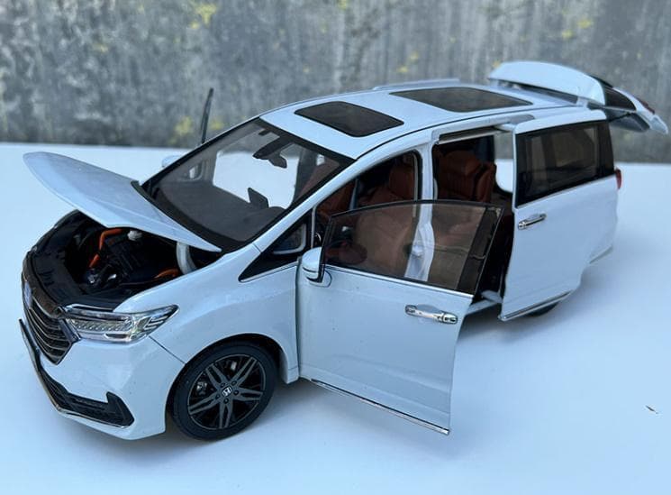 ミニカー 1/18 ホンダ オデッセイ ODYSSEY 2022 ホワイト