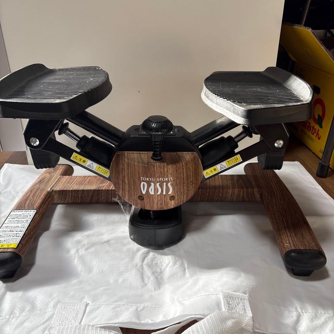 TOKYU SPORTS OASIS エクササイズステッパー