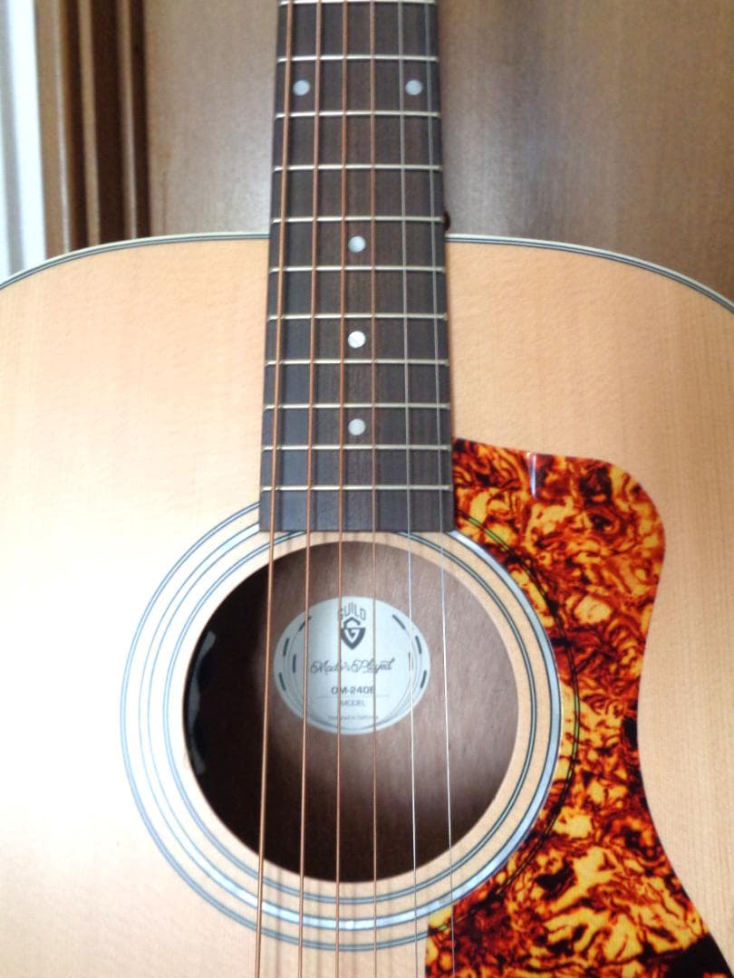 GUILD OM-240E NAT　新品同様！ エレアコ　純正ギグバッグ付属