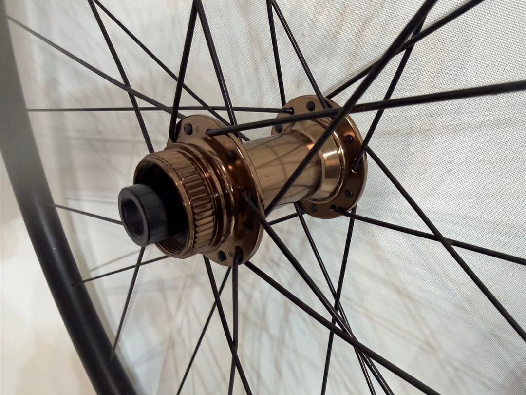 BONTRAGER PARADIGM SLディスクブレーキホイール700c