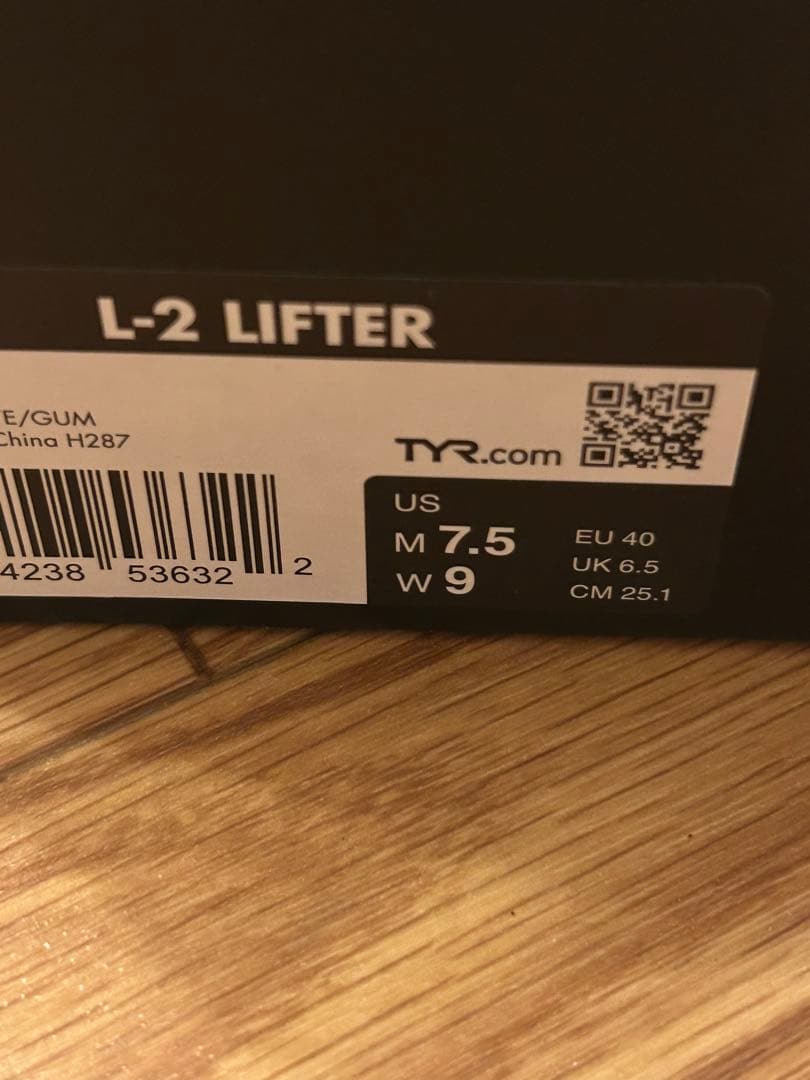 【美品】TYR L-2リフター　25.1cm