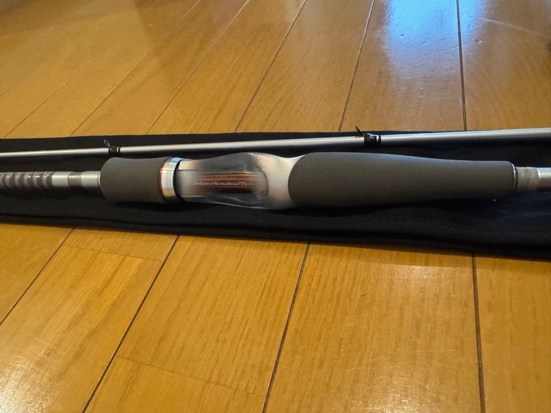 ダイワ　ハートランド ドットスリー　hl832msb-sv ags21