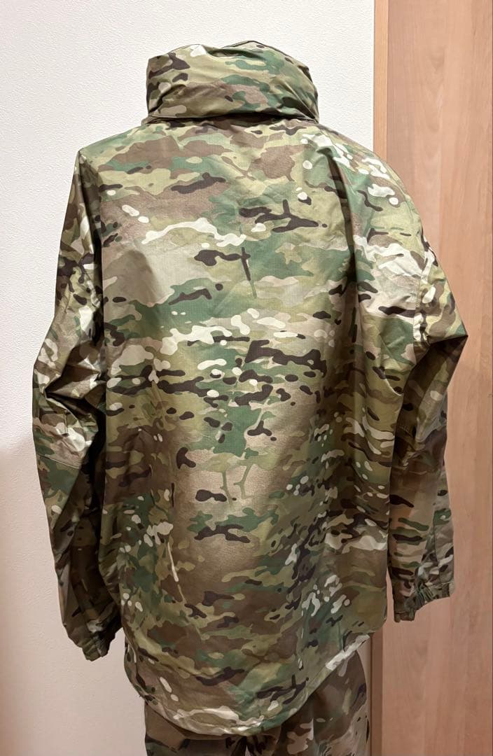 米軍実物　新品未使用 LEVEL6GORE-TEX ジャケット　L Lサイズ相当