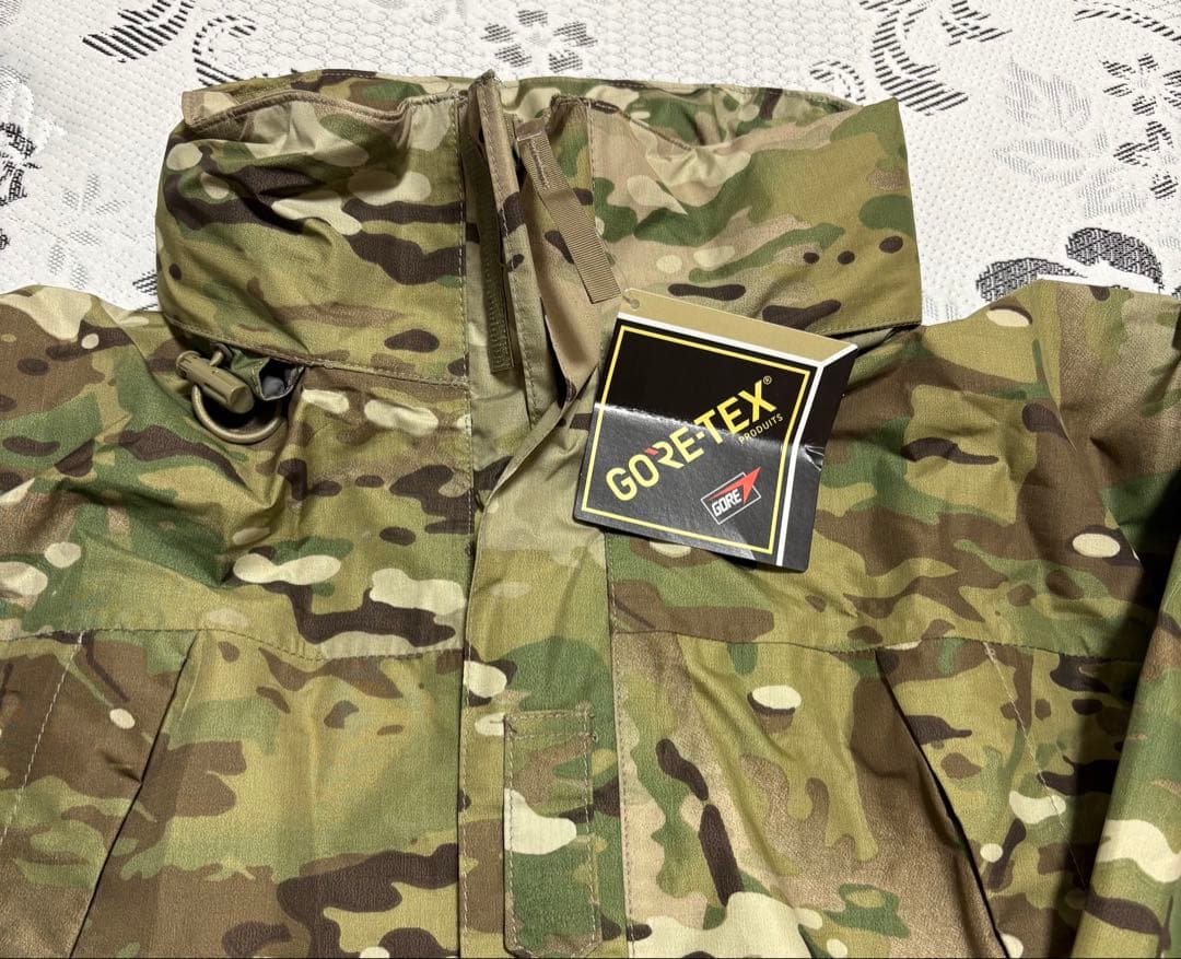 米軍実物　新品未使用 LEVEL6GORE-TEX ジャケット　L Lサイズ相当