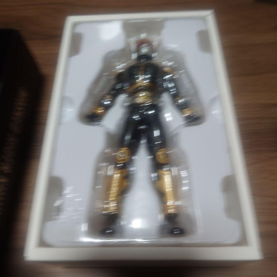 モ*コ様 SH Figuarts 仮面ライダー クウガ