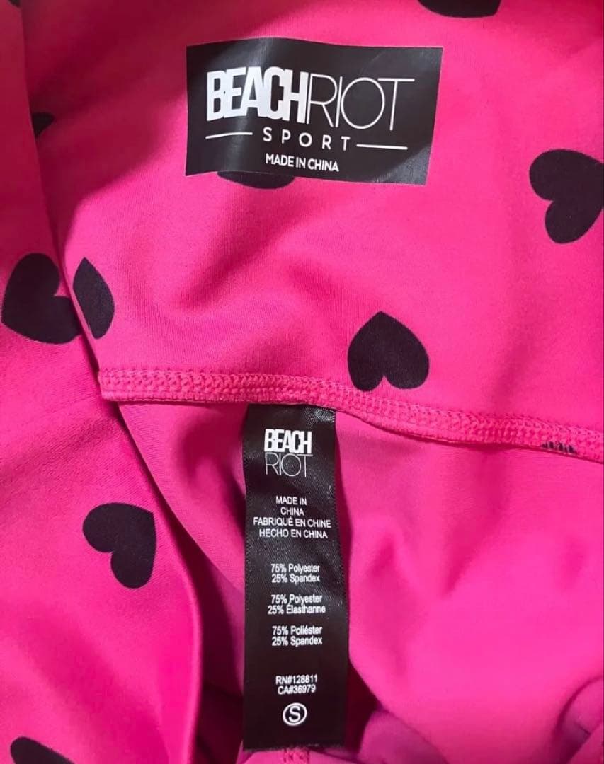ジャザサイズ ￼BEACH RIOT ピンクハート柄 レギンス S
