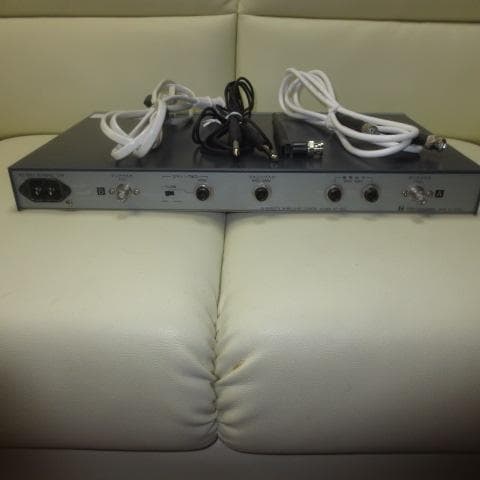 TOA WT-852 ダイバーシティワイヤレスチューナー 2チャンネル