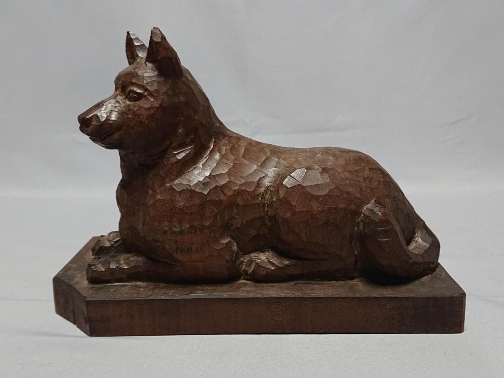 コレクター収集品　日展作家　木彫　「犬」　中村博直刀　中村珠子鑑