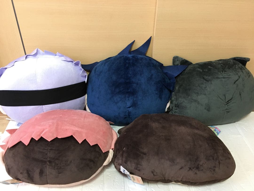 呪術廻戦　プライズ　フェイスぬいぐるみ　クレーンゲーム　玉犬　五条　虎杖　伏黒