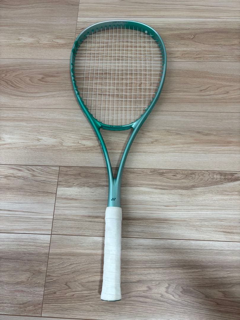 再値下げ！11月まで！YONEX ボルトレイジ7V 美品