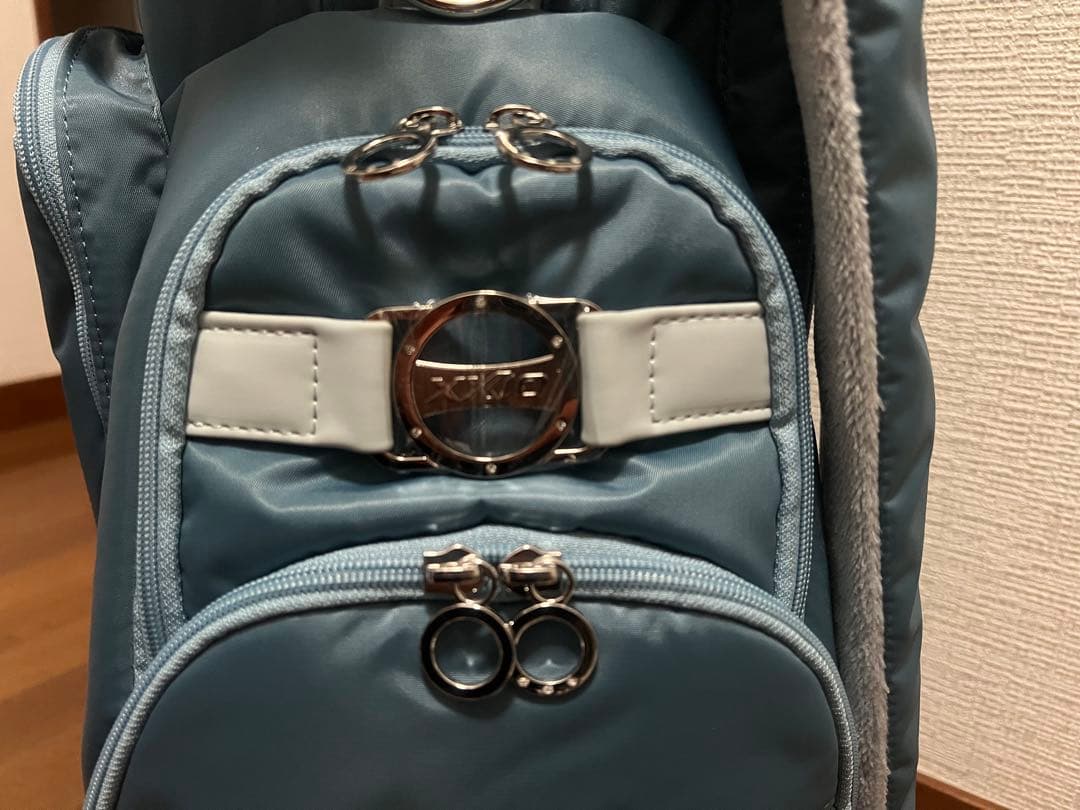 新品　数量限定ゼクシオ キャディバッグ ブルーグレー 8.5型