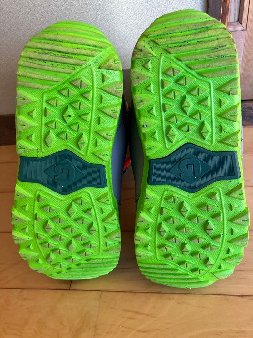 MOTO スノーボードブーツ グレー/グリーン