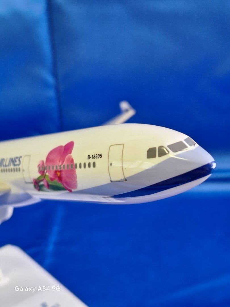 中華航空／A330-300「台湾胡蝶蘭彩檜飛機記念」モデル／新品