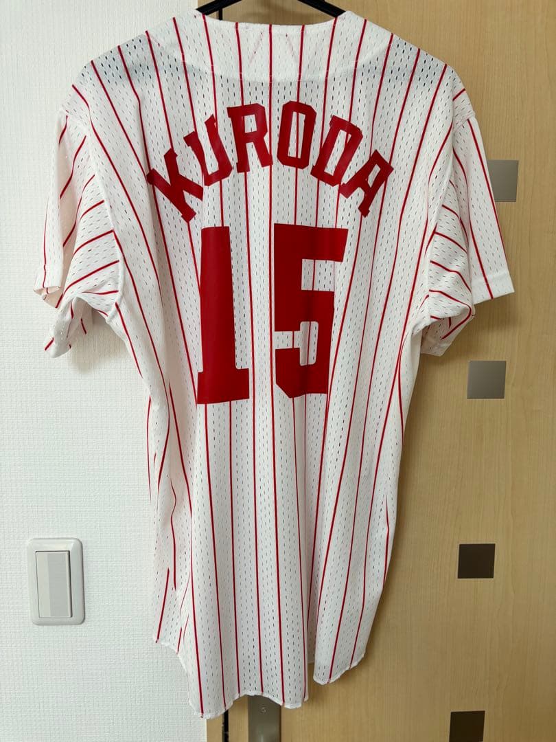 広島東洋カープ　黒田博樹選手　ホームユニフォーム　Lサイズ　永久欠番