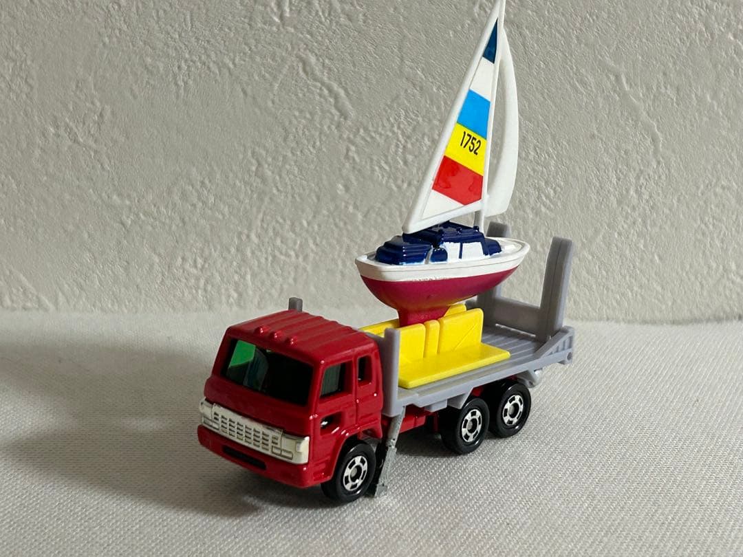 トミカ ゆかいなトレーラーセット 25周年限定スペシャル ギフトセット