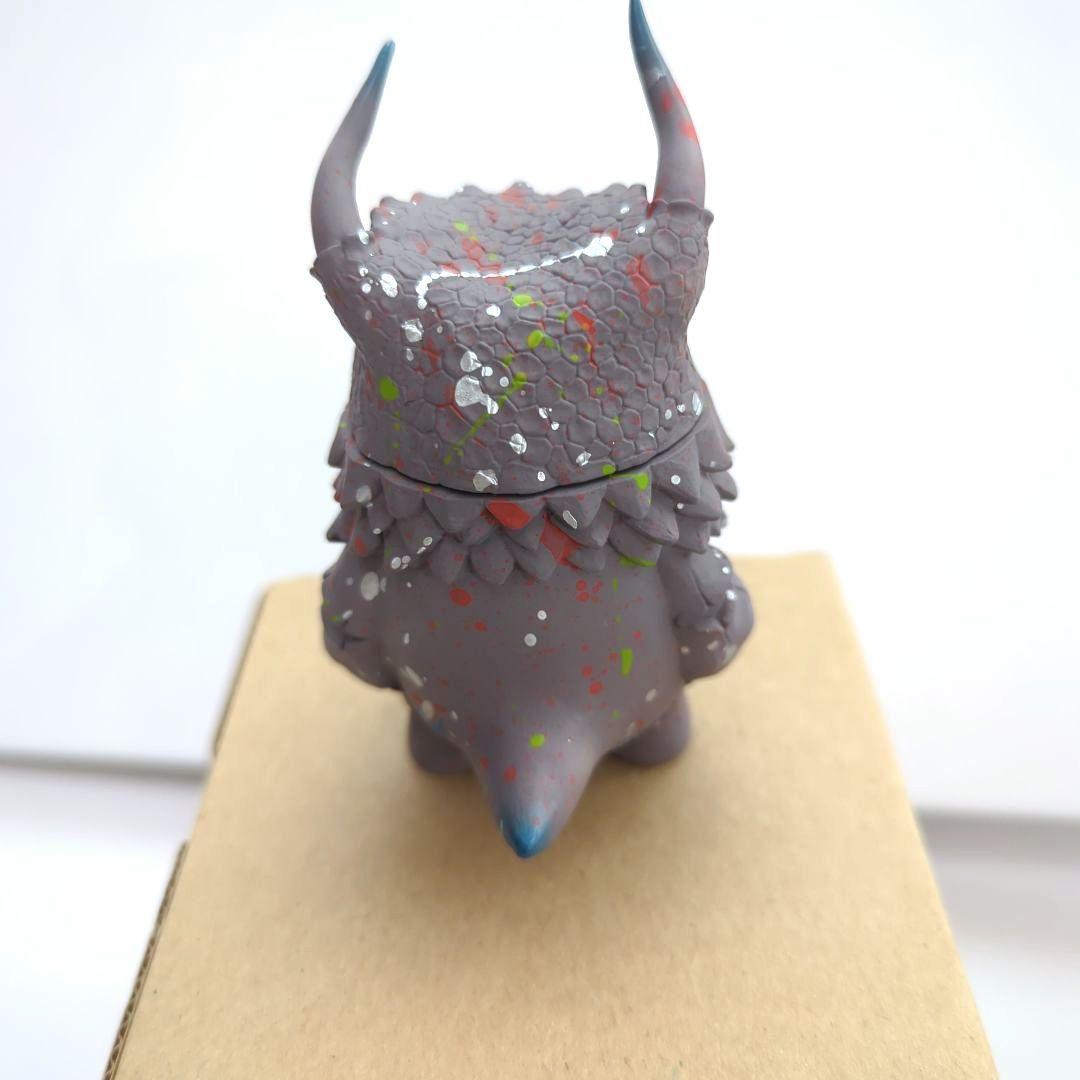 VAG 　POGOLA ポゴラ　アーティストトイ　イベント限定品