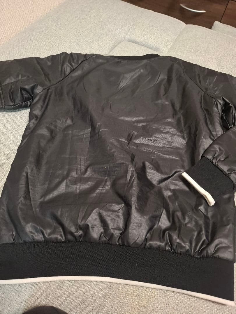 未使用　New Balance ニューバランス　中綿　スニード　防寒　サイズM